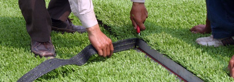 Cómo instalar césped artificial en la valla de tu jardín - TodoCESPED
